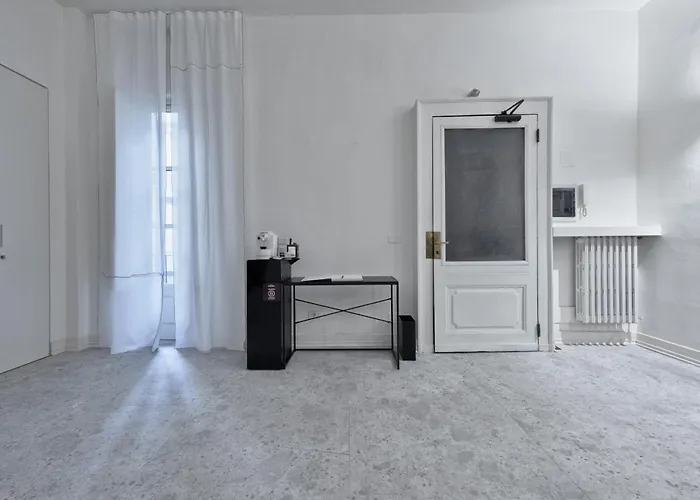 Bligny Zero By To Art Konukevi Torino